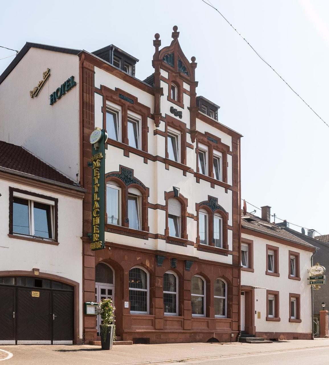 Hotel Mettlacher Hof Exterior foto